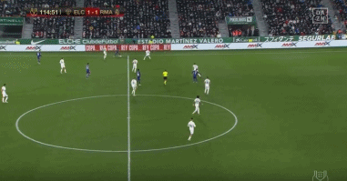 欧冠1／4决赛对阵揭晓：豪门捉对厮杀，谁能笑到