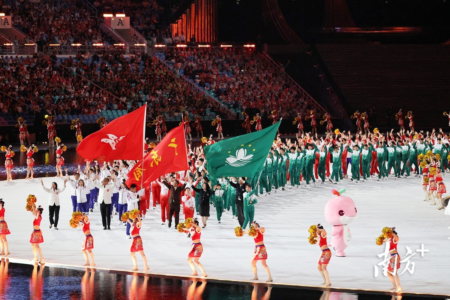 5633次助攻的乔丹，5633次助攻的詹姆斯，没对比就没差距